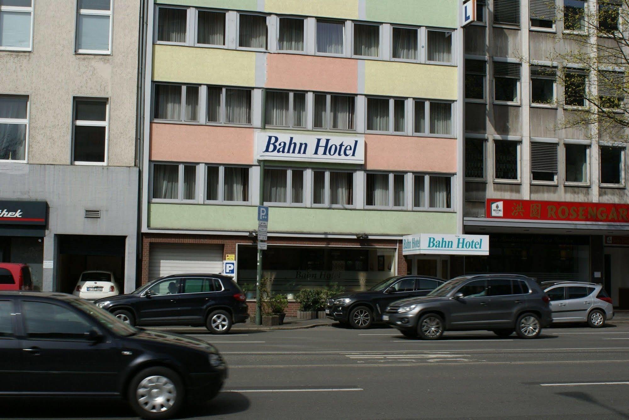 Bahn-Hotel Düsseldorf Exterior foto